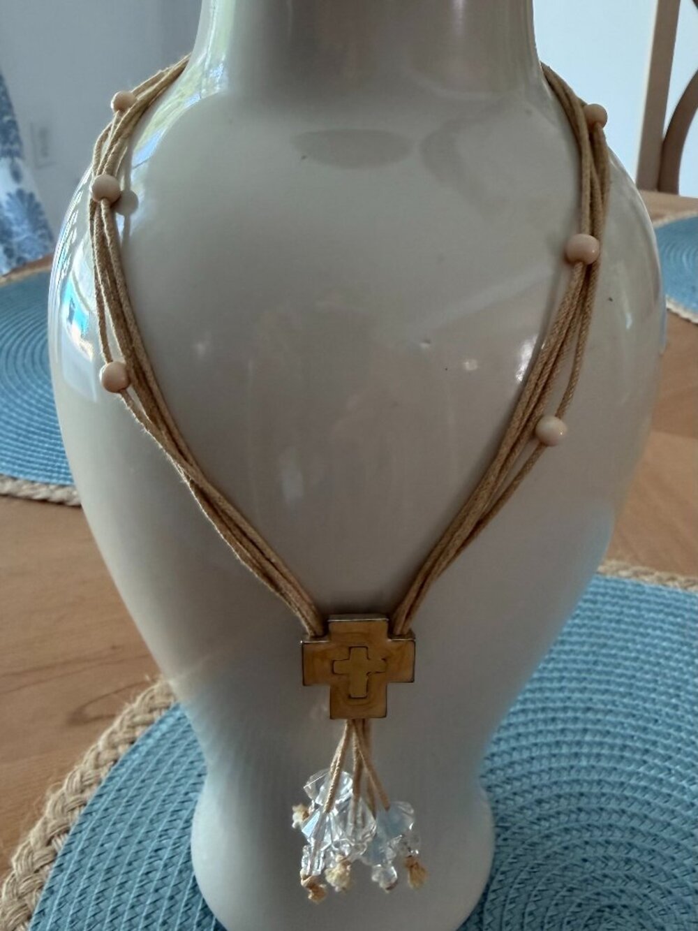 Neckless